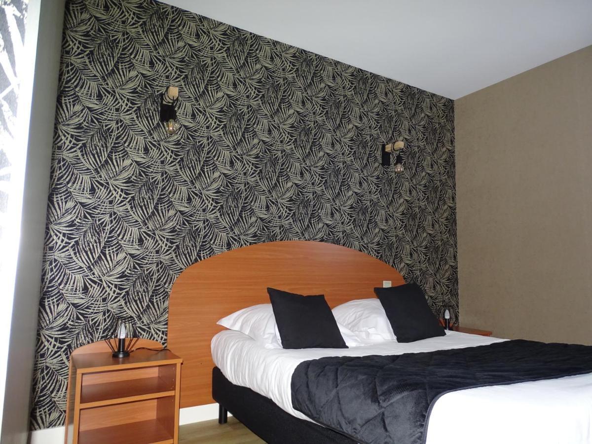 Logis Hotel Les 3 Marchands بريزير المظهر الخارجي الصورة